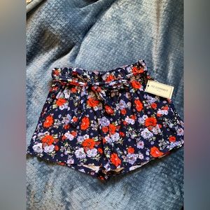 No Comment, size large, nwt, soft, stretchy shorts